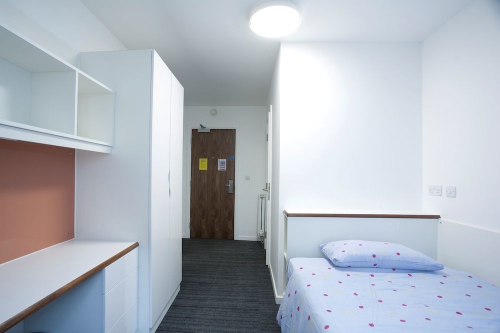 Turing College Hotell Canterbury Exteriör bild